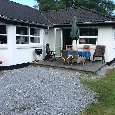 Relaxing In Quiet Surroundings Villa *